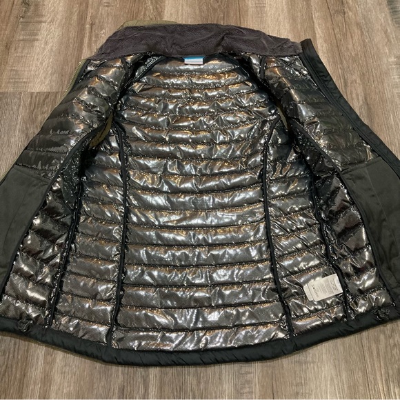 07 - Columbia Women’s Powder Lite Vest **OLIVE GREEN - Picture 4 of 6